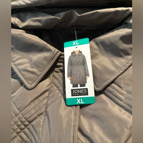 Jones New York Quilted Belted Coat - Picture 6 of 6